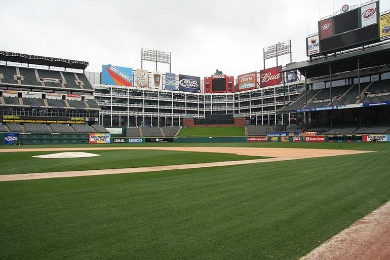 013_Baseball_Museum_Arlington